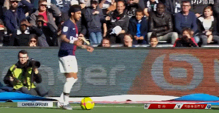 国足进攻体系如何改进？