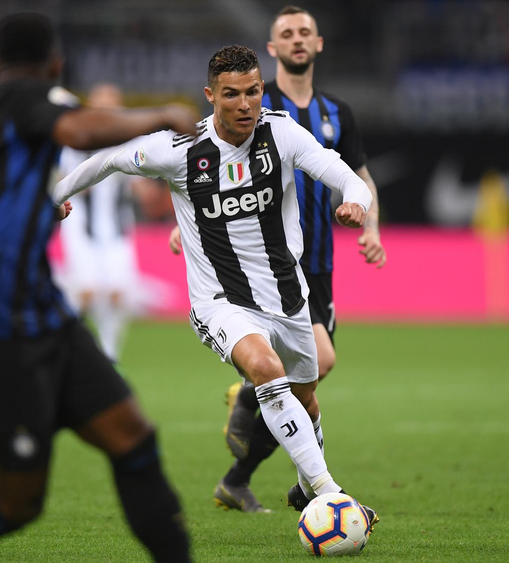 图片报：在接受眼部小手术后，本周五奥利塞参加了球队的训练（图片报：奥利塞在接受眼部小手术后已于本周五重返球队训练）