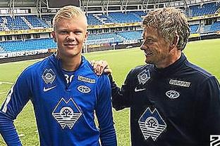 若昂-内维斯：B费帮助我更快融入葡萄牙队，可以做真实的自己