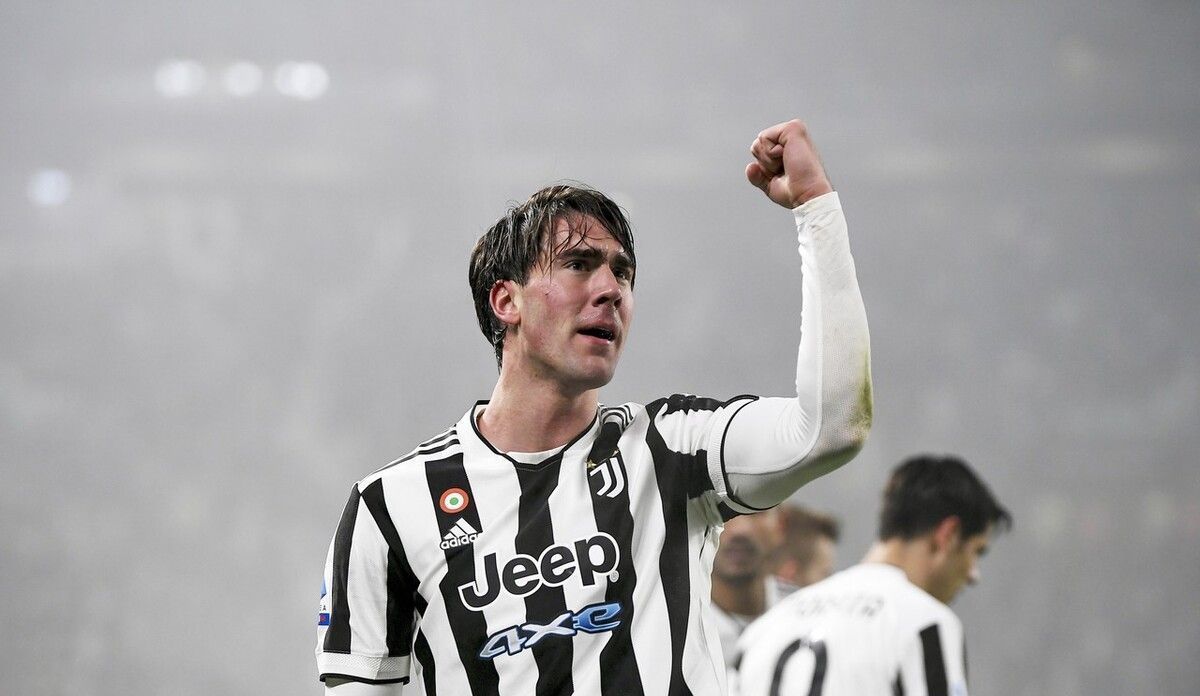 球星压哨三分把比赛送进加时