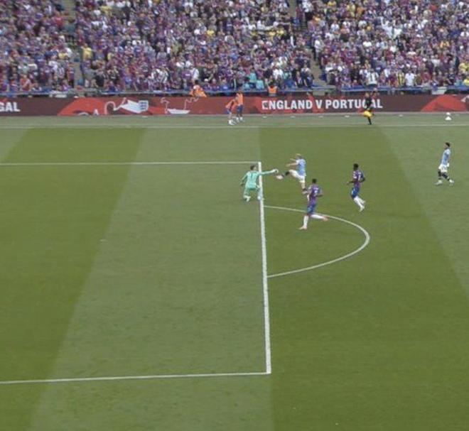 安以恩：邦本宜裕是很“高级”的球员，我们能秒懂彼此的意图（安以恩：邦本宜裕球商出众，我们心领神会）